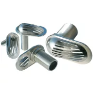 Přívod vody s nerezovým 3/4" krytem