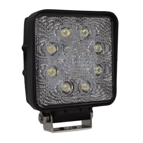 Světlomet 8 LED diod na palubě